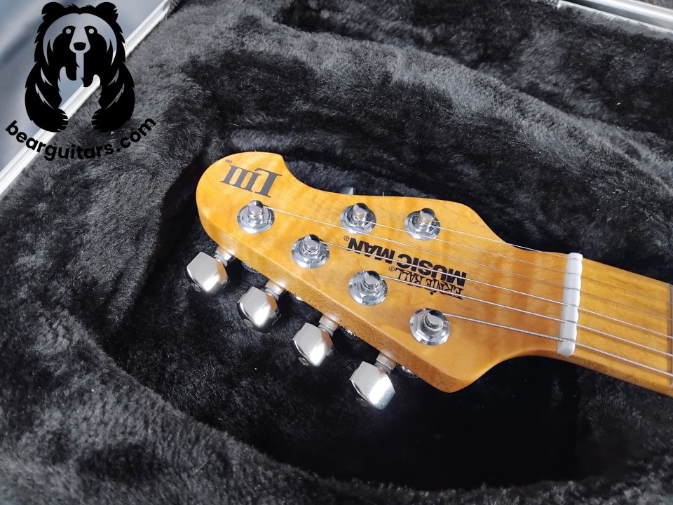 Music Man Luke III HSS LTD – Violin Burst – PDN de segunda mano · Foto 3 de 8 · Madrid · 2399 €