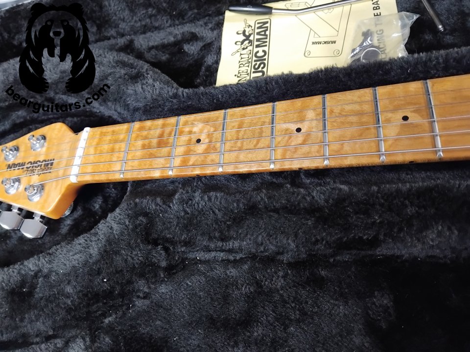 Music Man Luke III HSS LTD – Violin Burst – PDN de segunda mano · Foto 4 de 8 · Madrid · 2399 €