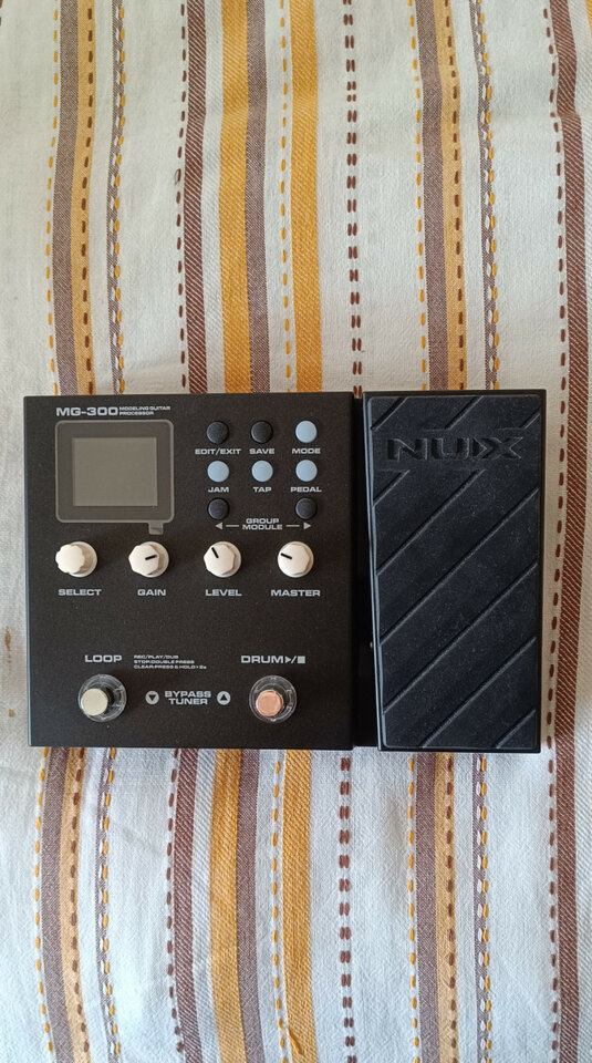 Nux 300  Portes incluidos