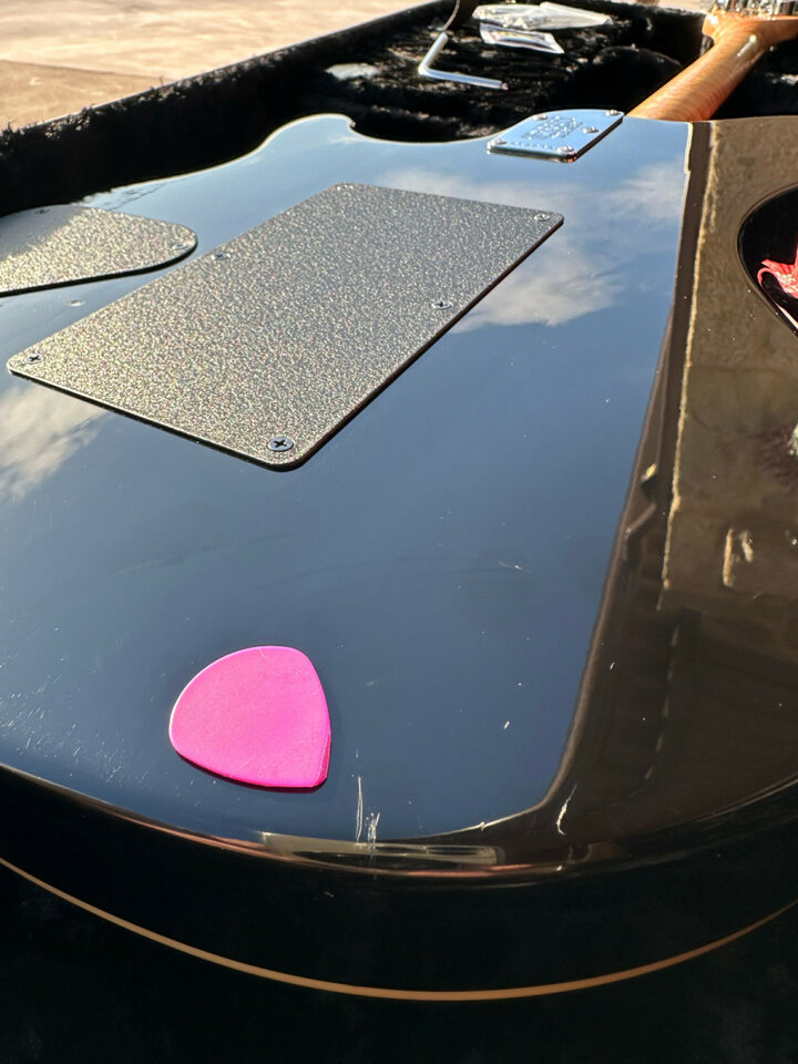 Rebajas ENERO: Ernie Ball Music Man BFR AXIS 2012 - CHARCOAL BURST