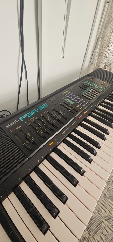Yamaha PSR-36