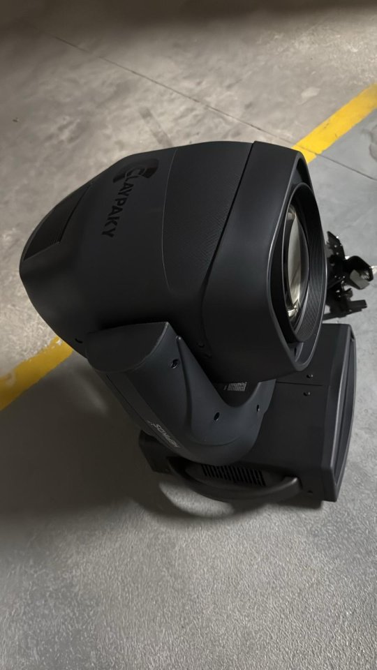 4 Cabezas Móviles Wash Beam Clay Paky Hepikos + 2 Fligh Case