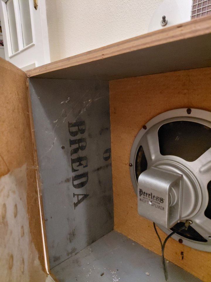 Pantalla altavoz alnico años 50 de segunda mano · Foto 6 de 10 · Córdoba · 100 €