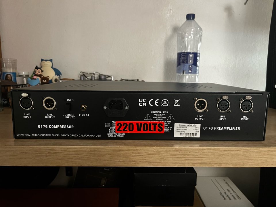 Universal Audio 6176 preamp/compressor de segunda mano · Foto 5 de 9 · Barcelona · 1890 €