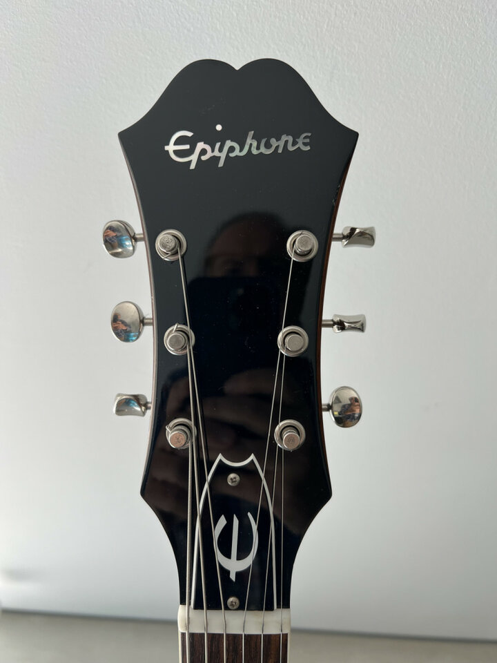 JOYA: Epiphone USA Collection John Lennon Limited Edition 1965 Casino Sunburst