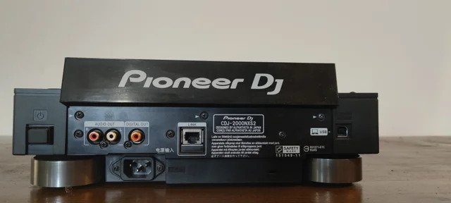 Pioneer DJ CDJ-2000NXS2 de segunda mano · Foto 3 de 5 · Barcelona · 1500 €