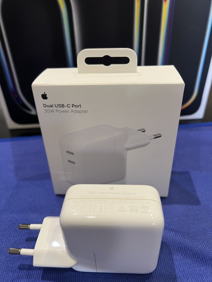 iPad Pro M4 + accesorios de segunda mano · Foto 6 de 10 · Cantabria · 1200 €
