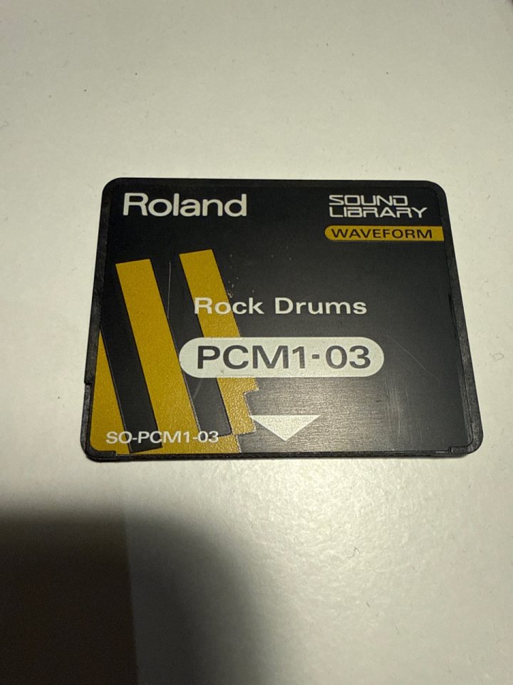 Roland pcm1-03 rock drums