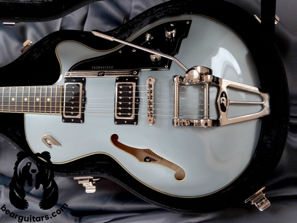 Duesenberg Starplayer TV Marine Blue de segunda mano · Foto 3 de 10 · Madrid · 1999 €