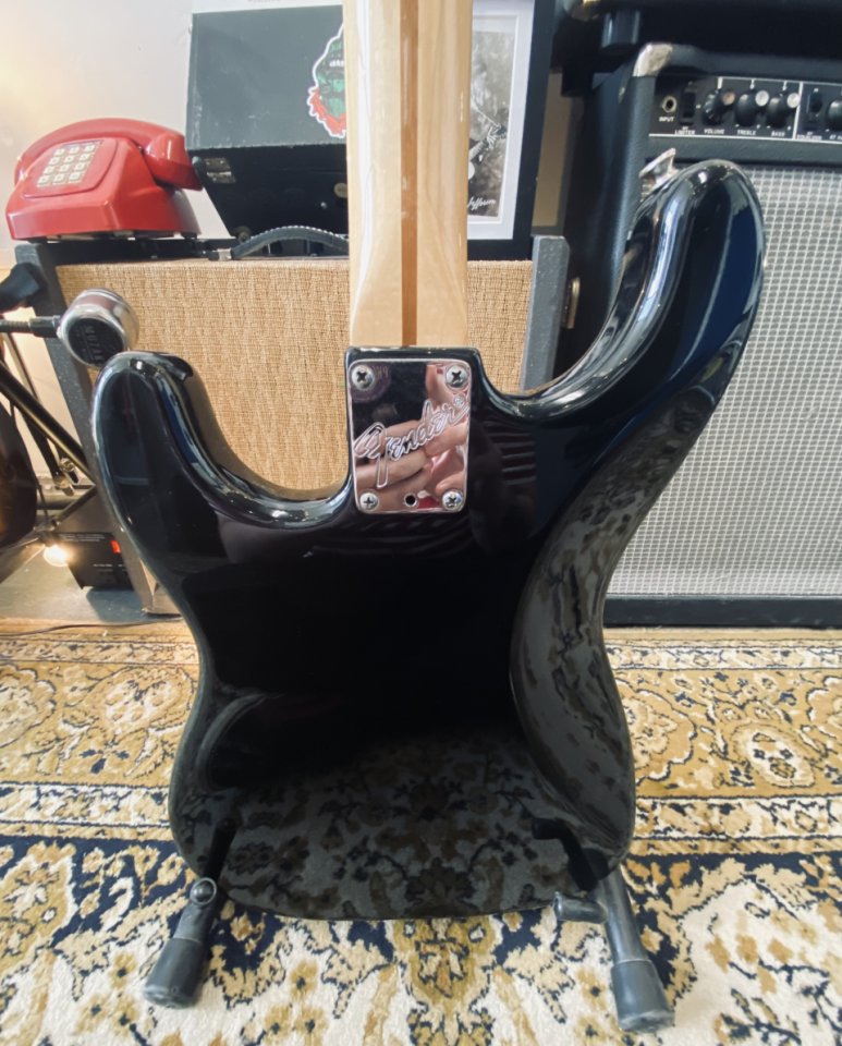 Fender Stratocaster 1983 Dan Smith Era (VIDEOS)