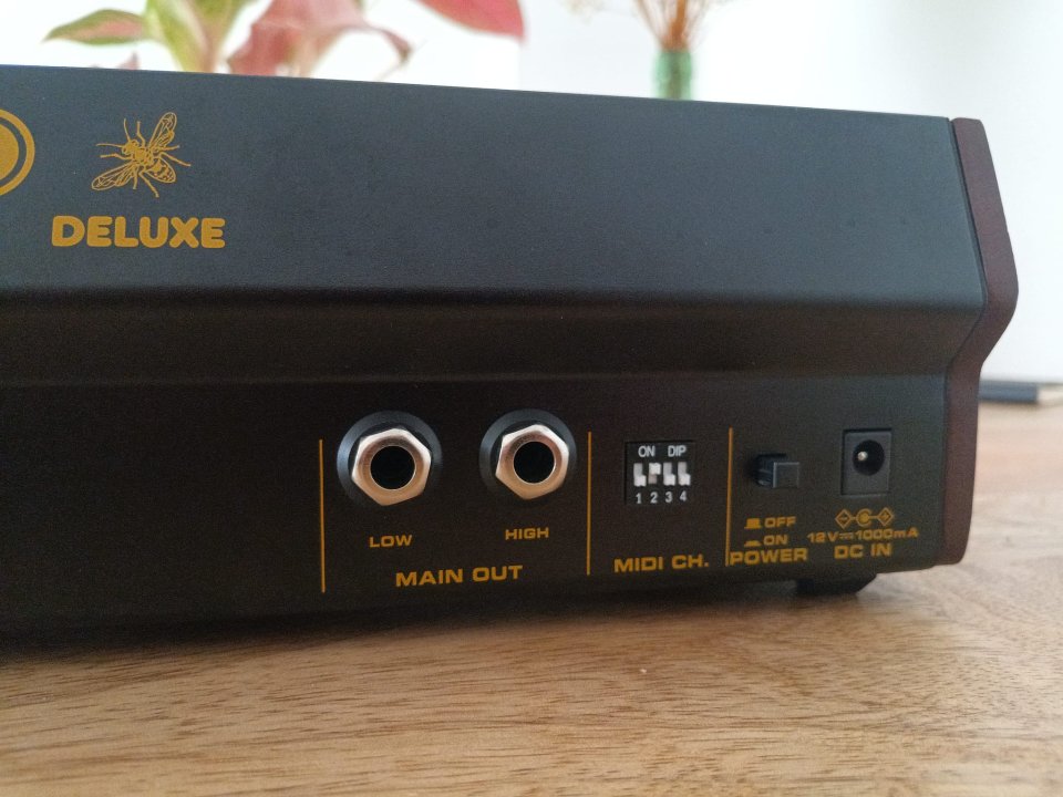 Behringer WASP Deluxe