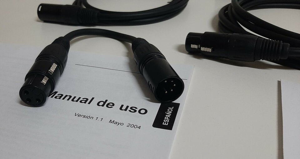 Mesa de luces BEHRINGER  EUROLIGHT LC412 de segunda mano · Foto 9 de 10 · Barcelona · 225 €