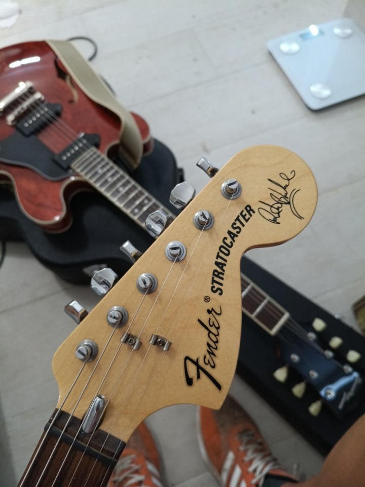 Fender Stratocaster Ritchie Blackmore de segunda mano · Foto 7 de 7 · Cádiz