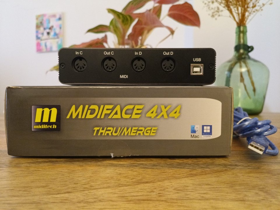 Miditech Midiface 4x4 Thru/Merge