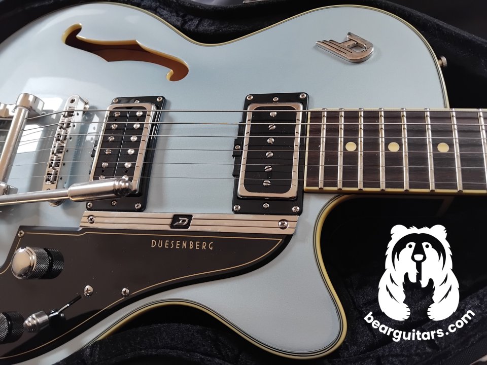 Duesenberg Starplayer TV Marine Blue de segunda mano · Foto 9 de 10 · Madrid · 1999 €