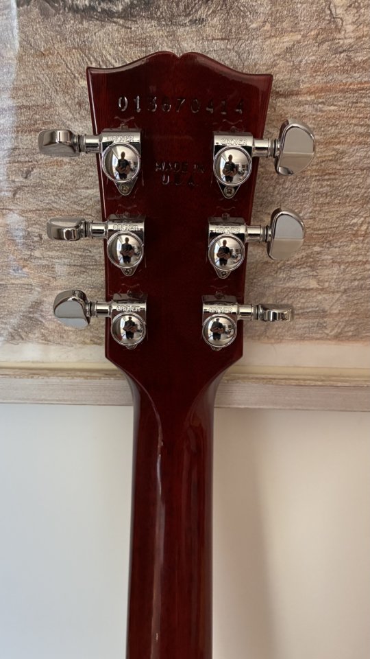 Gibson les Paul standard reservada de segunda mano · Foto 6 de 8 · Barcelona · 1600 €