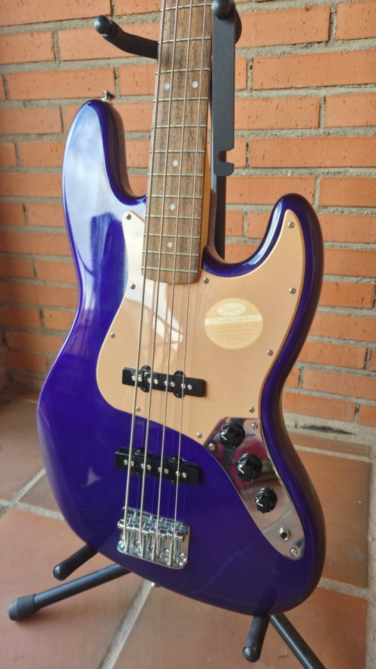 Squier Jazz Bass Affinity Series de segunda mano · Foto 7 de 10 · Guadalajara · 220 €