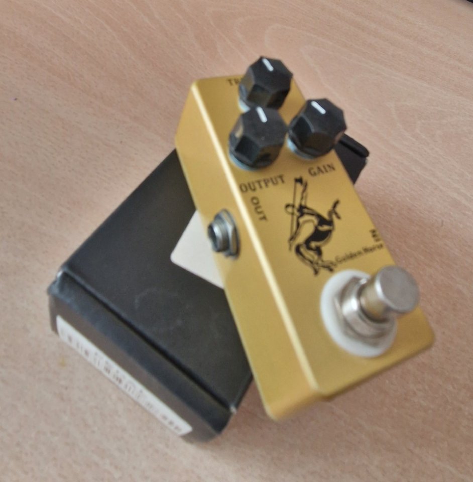 Mosky Golden Horse de segunda mano · Foto 1 de 2 · Valencia · 20 €
