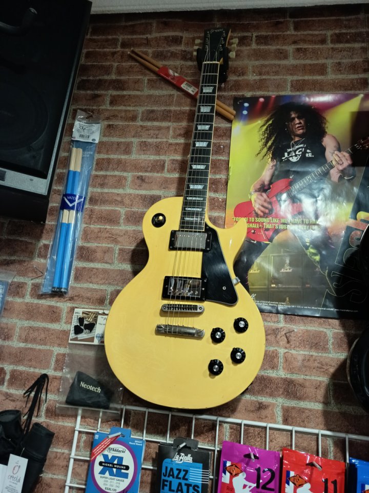 GRECO LP eg700 (1977) de segunda mano · Foto 1 de 10 · Madrid · 1099 €