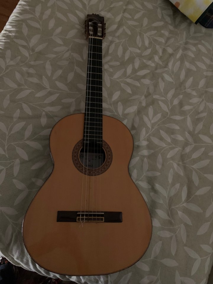 Guitarra española. Marca BROSS. Modelo Jerez. Hecha a mano de segunda mano · Foto 2 de 5 · Valencia · 500 €