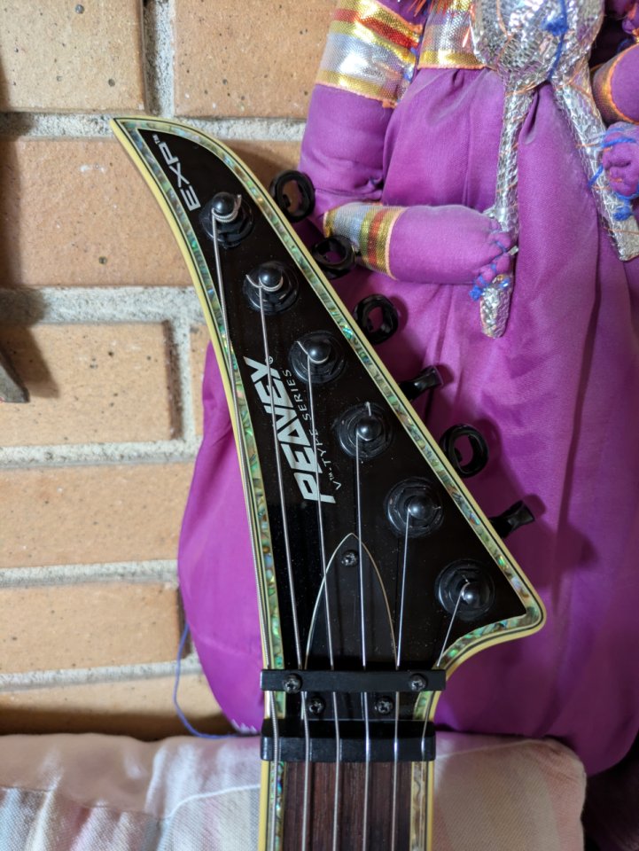 Peavey V-Type EXP (Corea, 2005) de segunda mano · Foto 4 de 10 · Madrid · 450 €