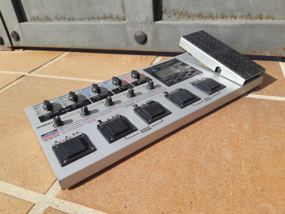 Korg  Toneworks  AX 1500 G
