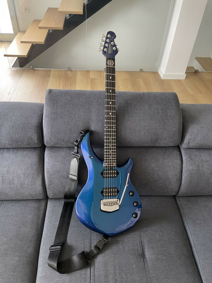 Ernie Ball Music Man, John Petrucci Majesty, Kinetic Blue