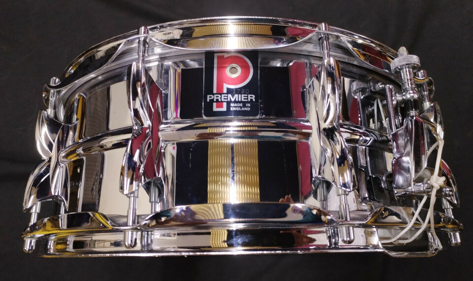 Caja Premier '35' aluminio