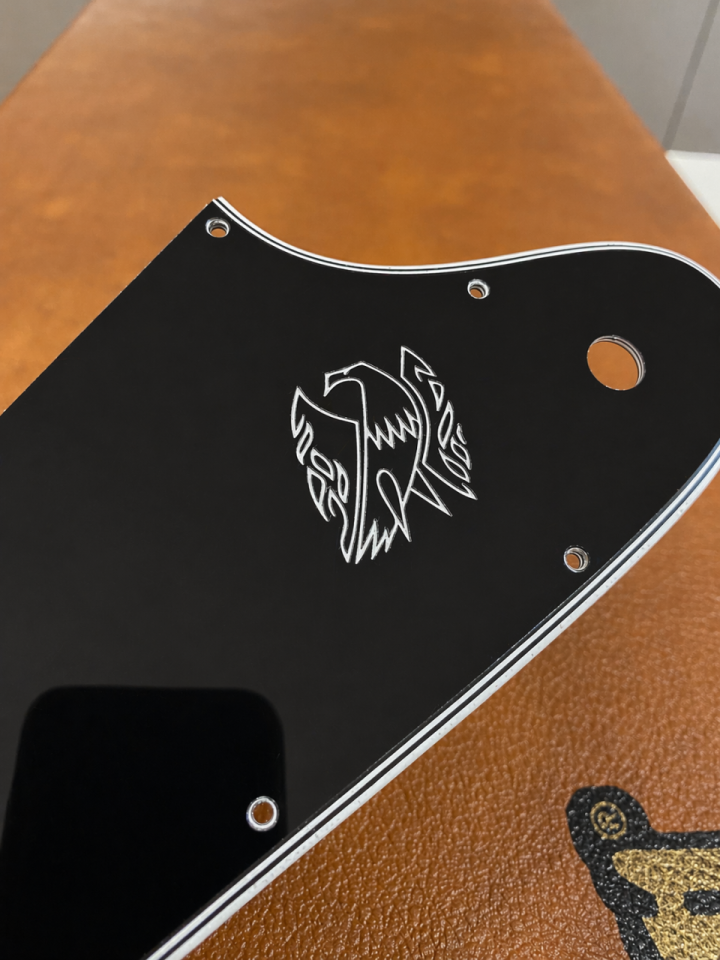 Golpeador Gibson Firebird Negro de segunda mano · Foto 1 de 2 · Barcelona · 45 €