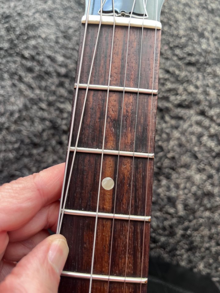 Gibson SG Special '60 Tribute White P90 2011