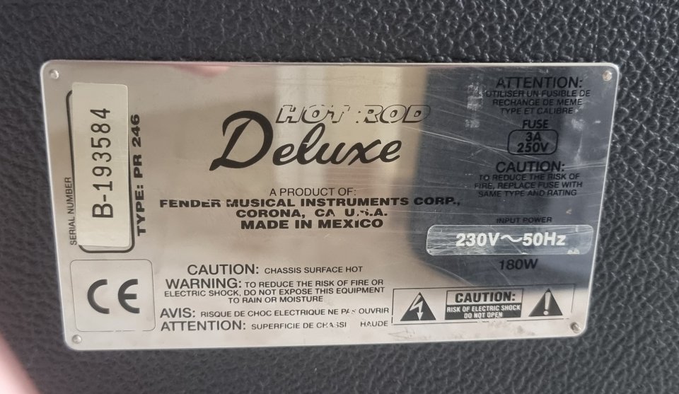 Amplificador Fender Hot Rod Deluxe de segunda mano · Foto 2 de 2 · Alicante · 620 €