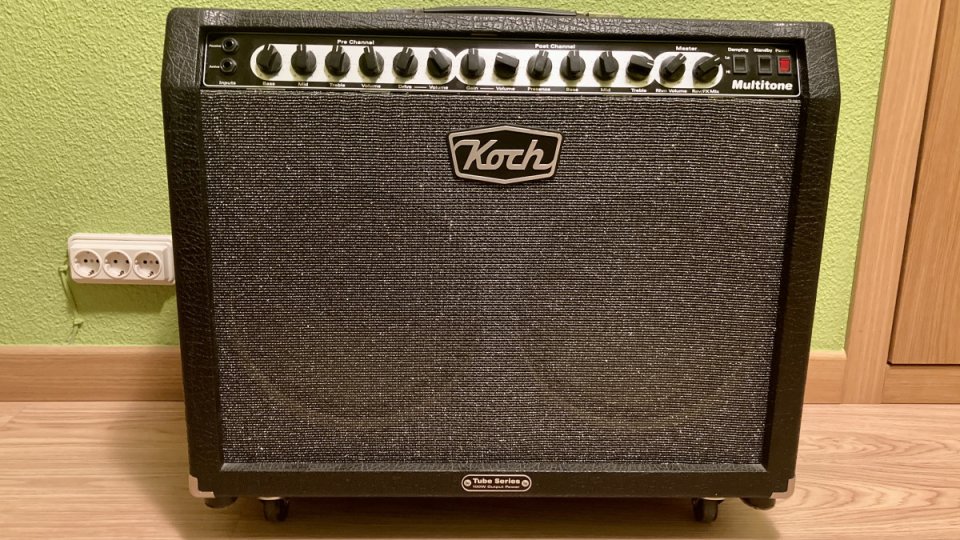 Amplificador Koch Multitone Combo 100W