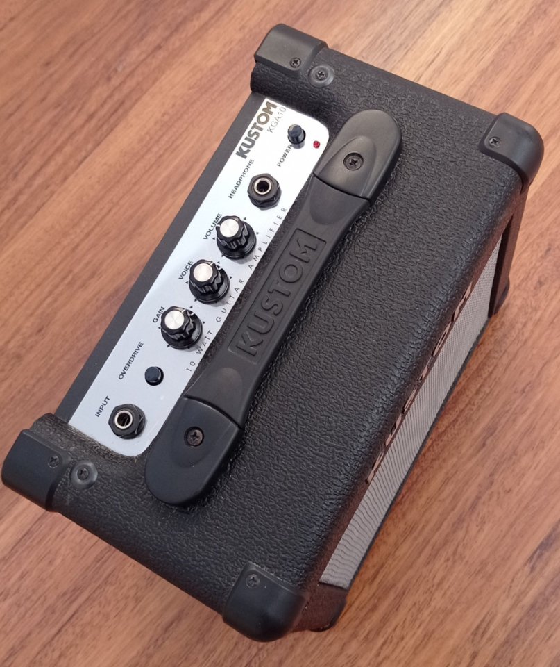 Amplificador de guitarra eléctrica Kustom de segunda mano · Foto 2 de 5 · Cuenca · 30 €