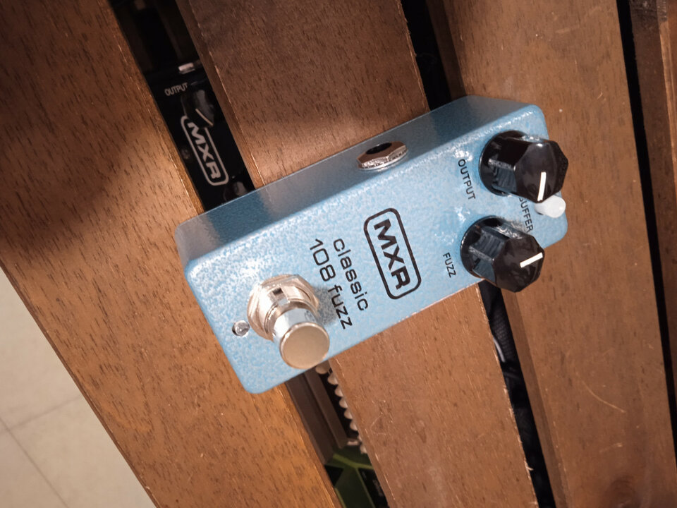 MXR M296 Classic 108 Fuzz Mini