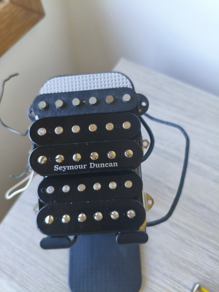Set HSH Seymour Duncan + Selector Free-Way 10 Posiciones (4 Conductores) de segunda mano · Foto 6 de 9 · Pontevedra · 250 €