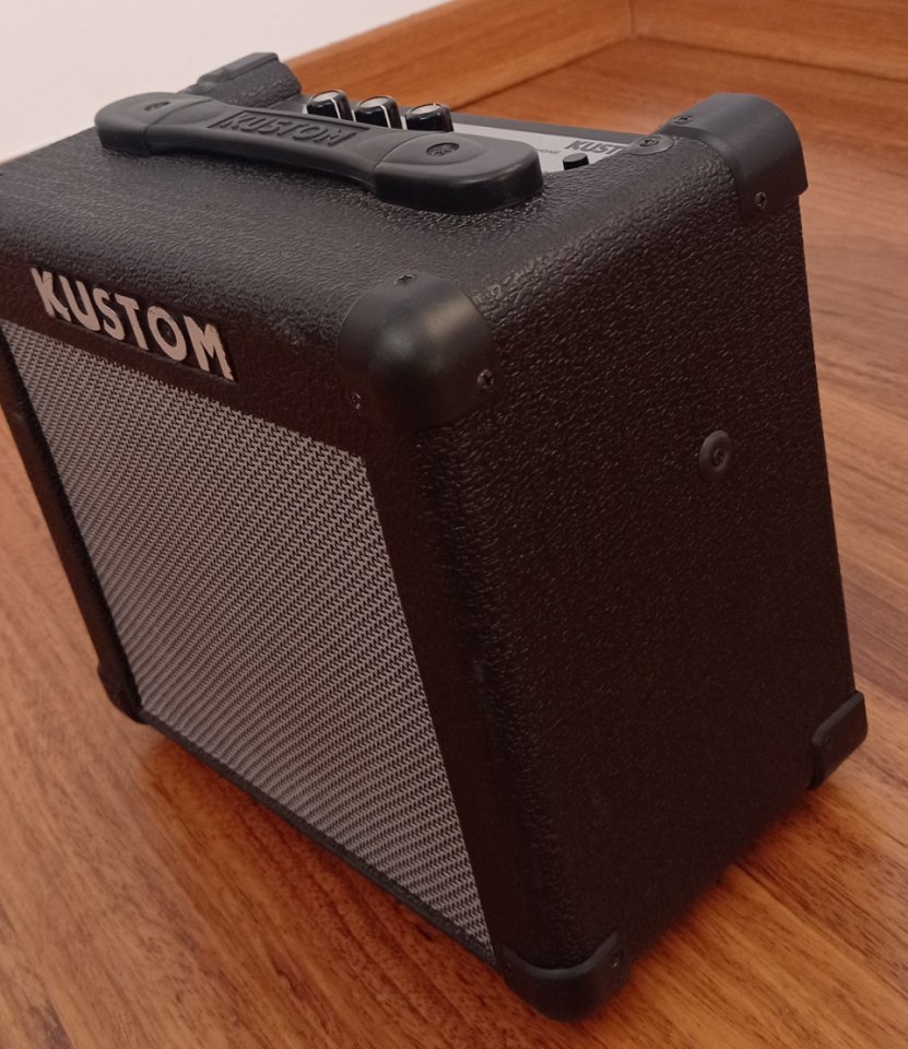 Amplificador de guitarra eléctrica Kustom de segunda mano · Foto 3 de 5 · Cuenca · 30 €