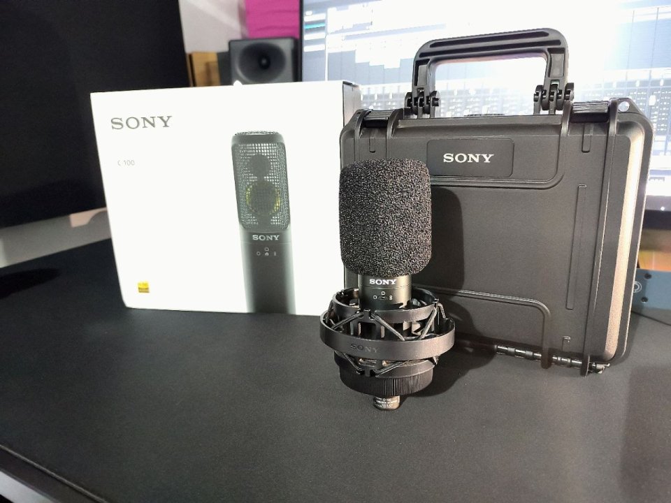 Sony C-100 Completo de segunda mano · Foto 1 de 10 · Huelva · 899 €
