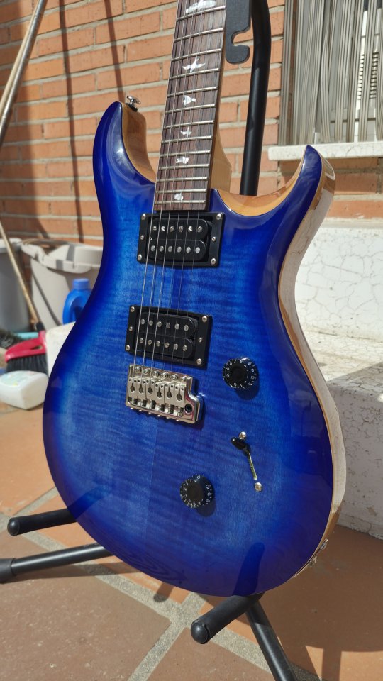 PRS SE Custom 24 Faded Blue (Azul) de segunda mano · Foto 9 de 10 · Guadalajara · 750 €