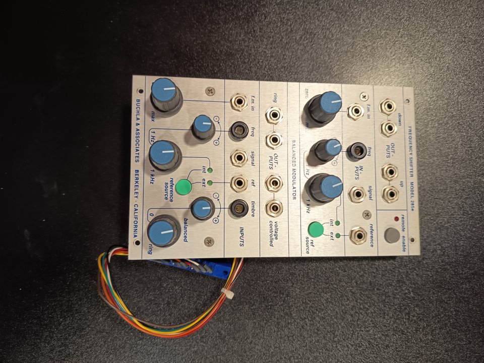 Buchla U.S.A. - 285e Frequency Shifter / Balanced Modulator de segunda mano · Foto 1 de 3 · Barcelona · 1290 €