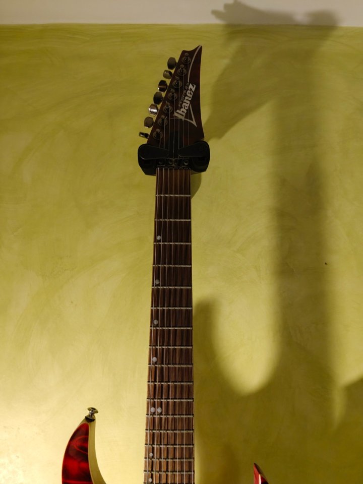 Ibanez RG870QMZ-RDT de segunda mano · Foto 4 de 8 · Zaragoza · 600 €