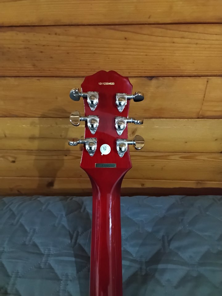 Epiphone les paul standard plus pro nueva de segunda mano · Foto 6 de 8 · Castellón · 440 €