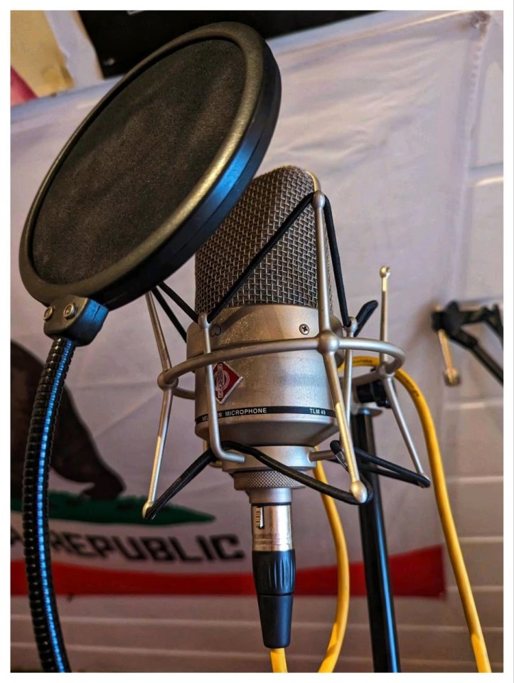 Neumann TLM 49 - envío incluido de segunda mano · Foto 4 de 5 · Madrid · 950 €