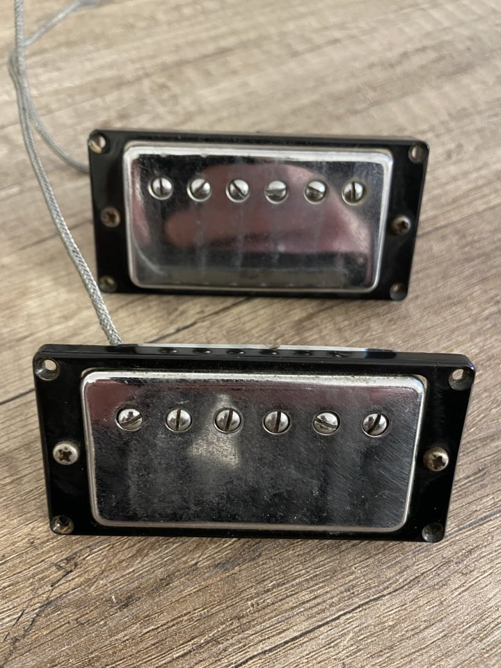 Pastillas Maxon U1000 de 1975 de segunda mano · Foto 1 de 4 · Gipuzkoa · 150 €