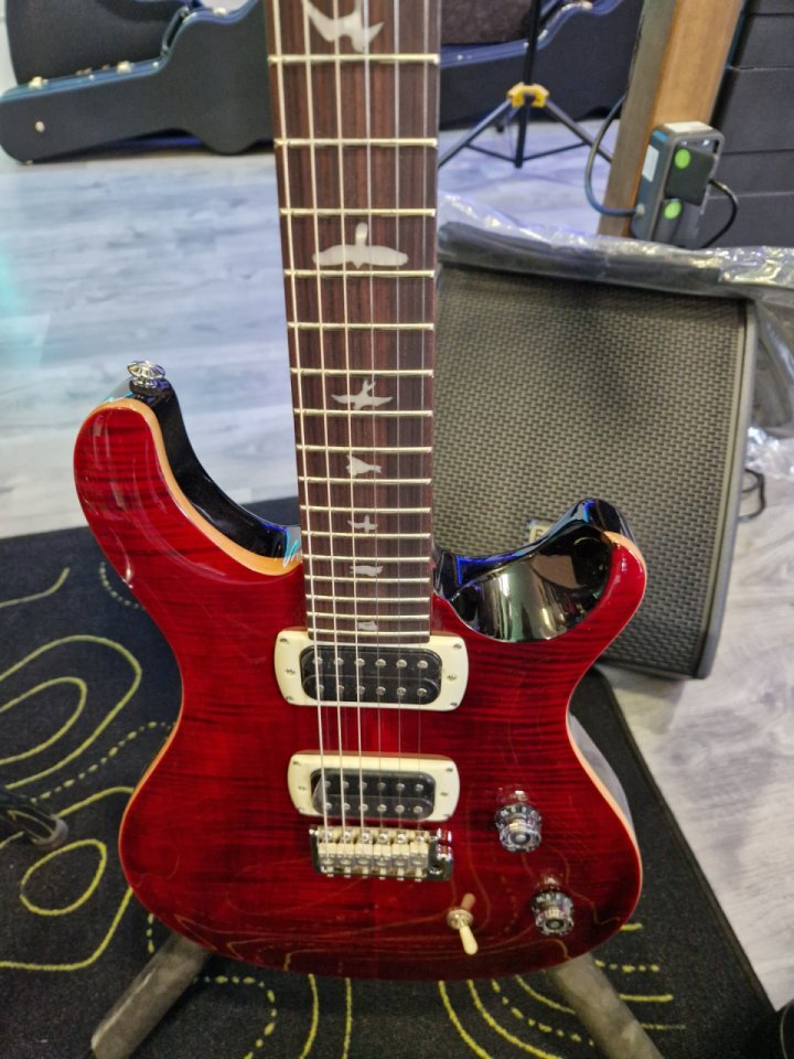 Prs se ce24 black cherry 2026