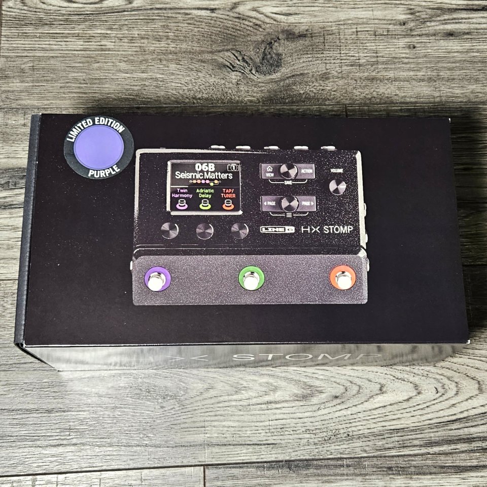 Line6 HX Stomp Limited Ed. Purple de segunda mano · Foto 1 de 3 · SC Tenerife · 345 €