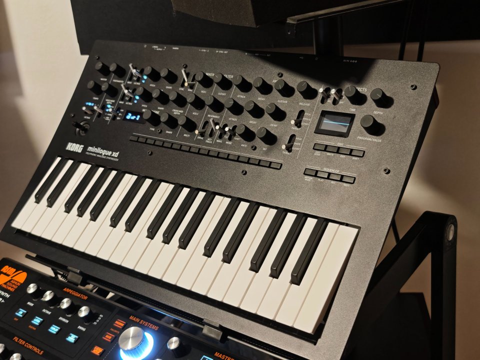Korg Minilogue XD + extras
