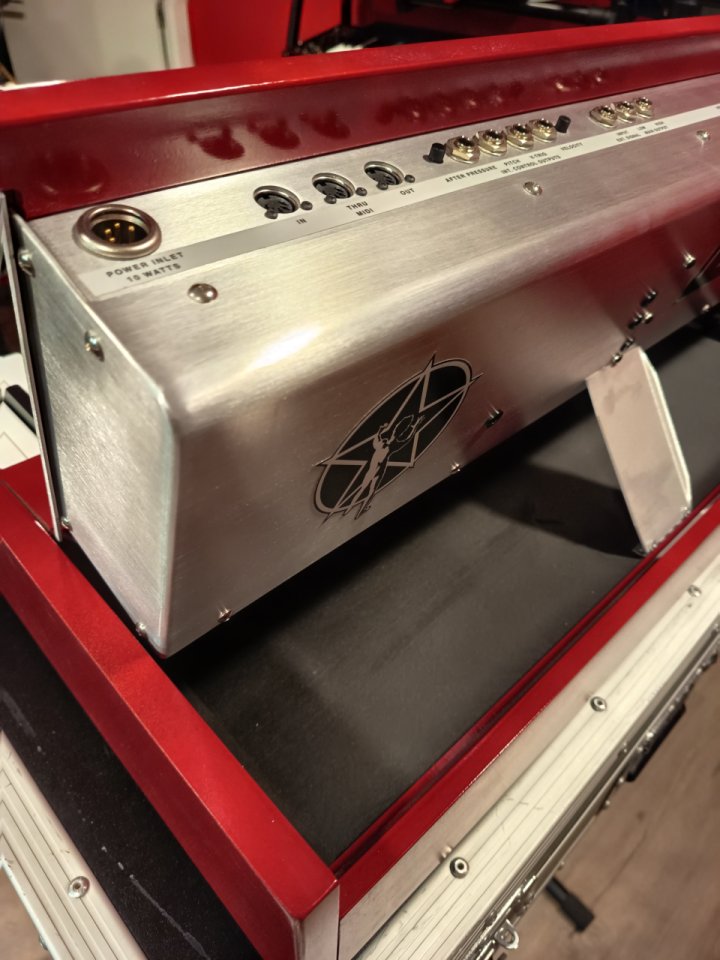 Moog Minimoog Model D Geddy Lee de segunda mano · Foto 4 de 10 · Barcelona · 3800 €