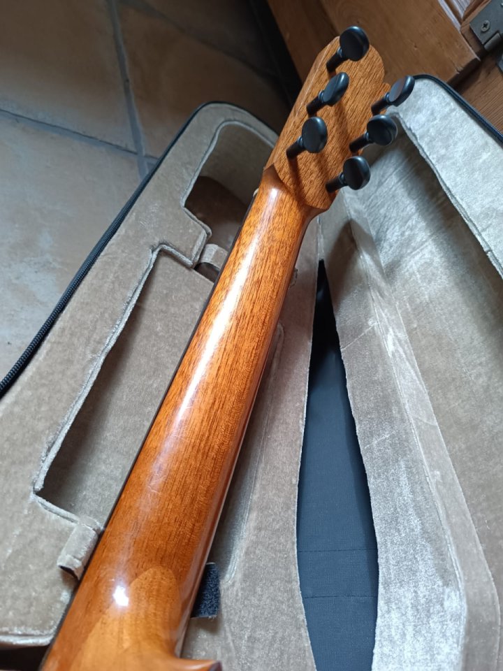 TOMOYUKI FURUTA de 2.012