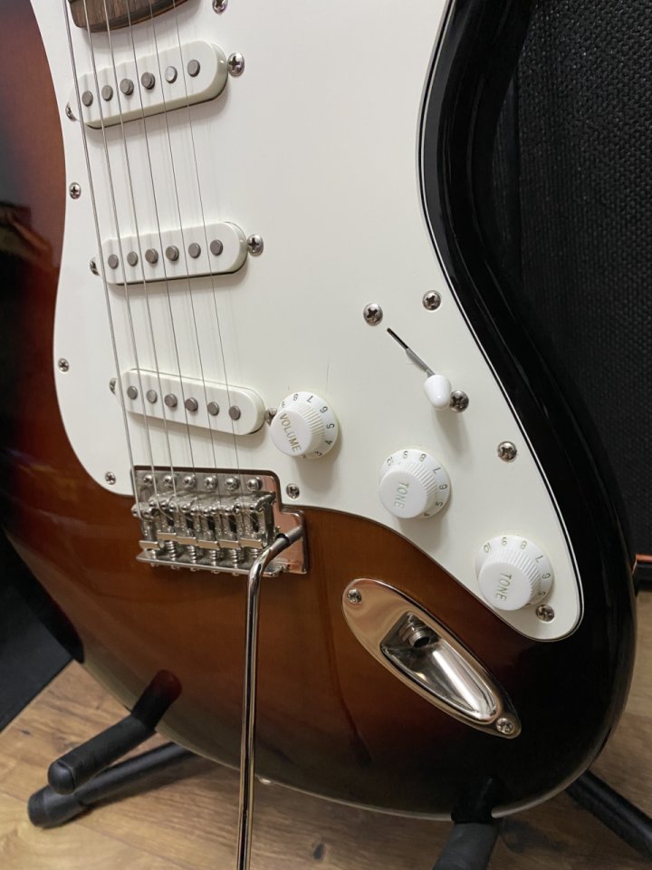 Squier classic vibe 60s