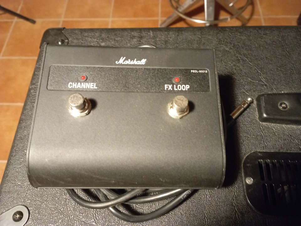 Combo Marshall DSL20